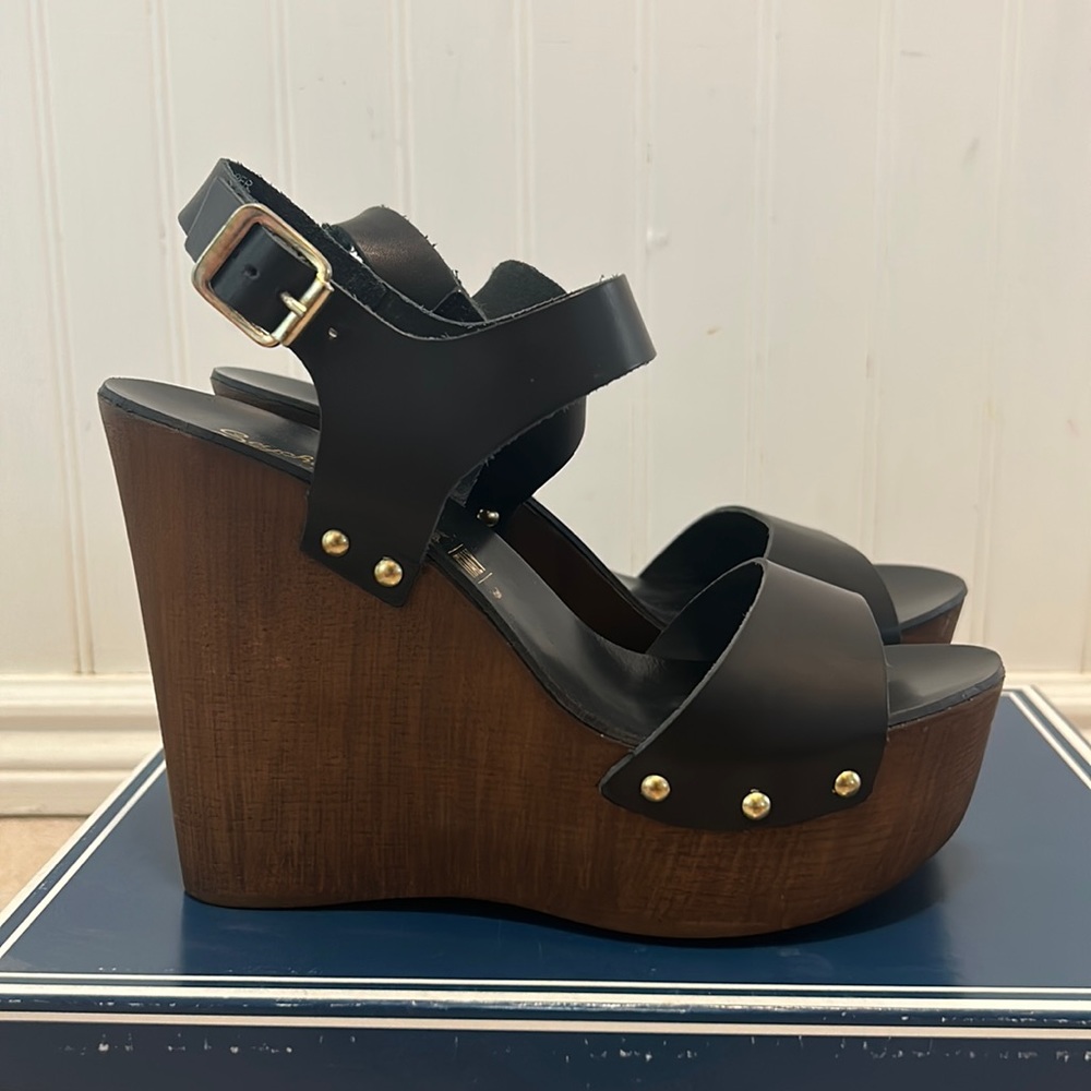Seychelles Carina Black Leather wood heel platform wedge sandal size 7